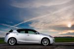 Lexus CT200h 2010 года